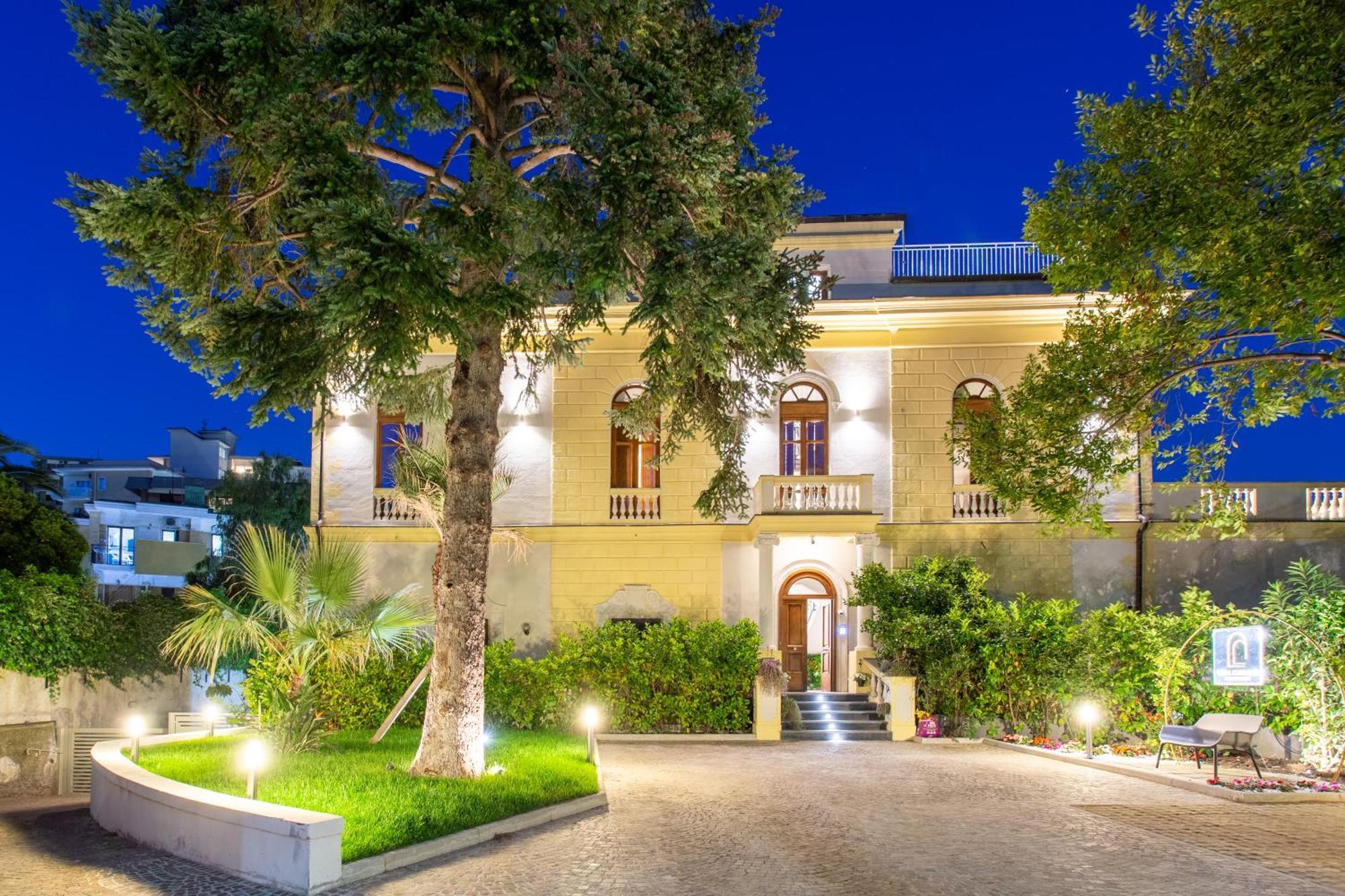 Villa Cipriano - Relais Di Charm Neapel Exterior foto