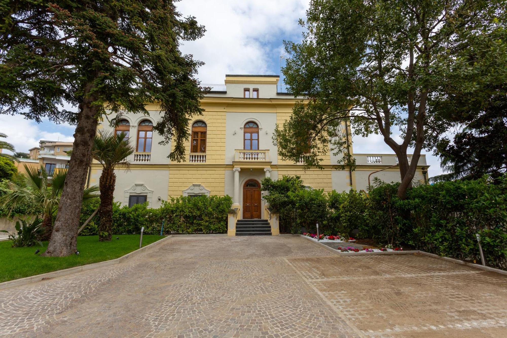 Villa Cipriano - Relais Di Charm Neapel Exterior foto